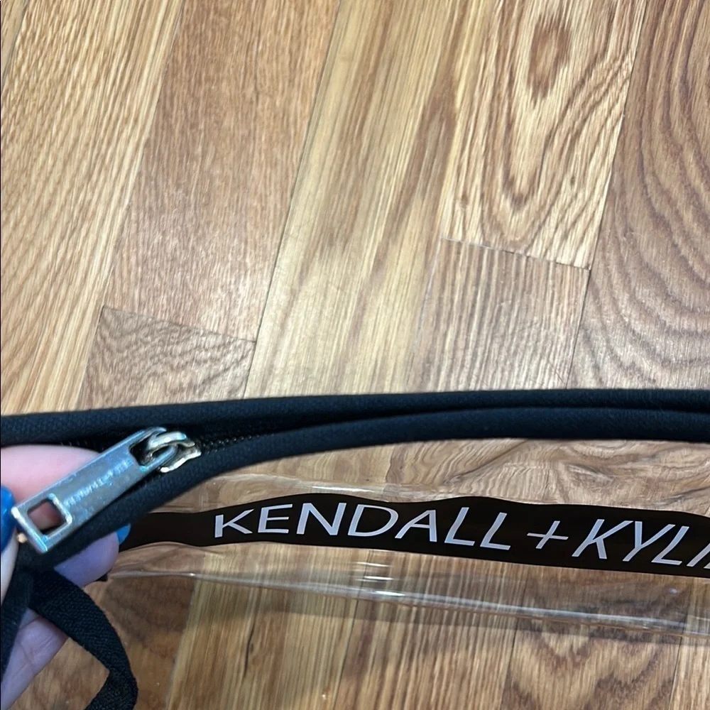 Kendall + Kylie Clear Cosmetic Bag zip travel bag airport safe new w/o tags